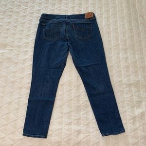 Levi’s 711 Skinny Jeans